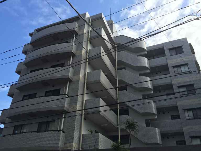 メゾンプルミエ弐番館 外観